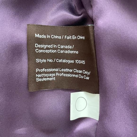 Danier Leather Blazer / Jacket - Taupe with purple lining, Size XS - Picture 5 of 6